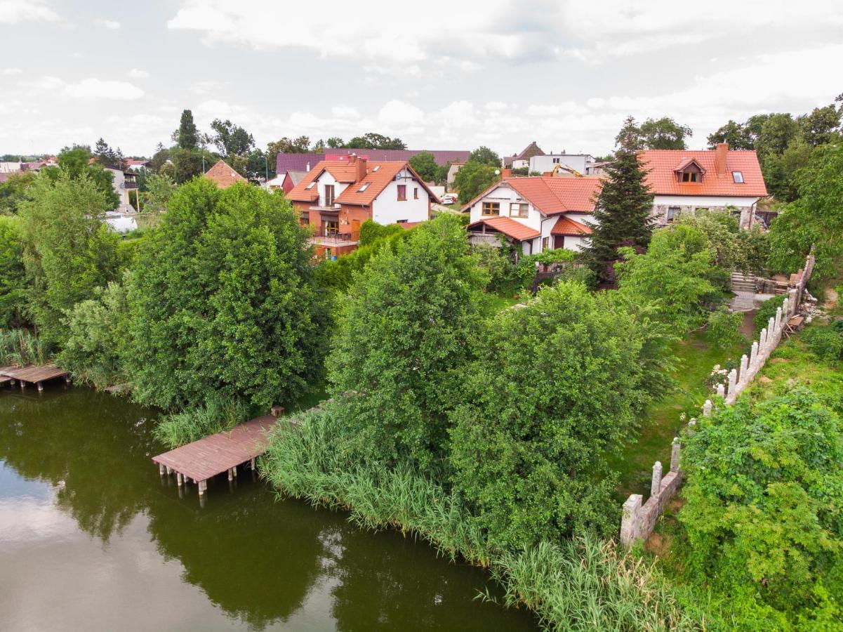 Dom Nad Jeziorem Z Prywatnym Pomostem I Lodka - Wifi I Parking W Cenie Villa Strzelce Krajenskie Exterior photo