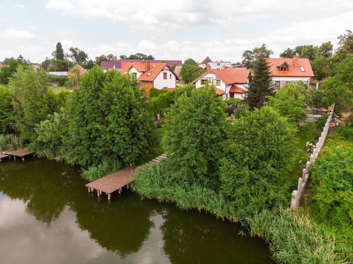 Dom Nad Jeziorem Z Prywatnym Pomostem I Lodka - Wifi I Parking W Cenie Villa Strzelce Krajenskie Exterior photo